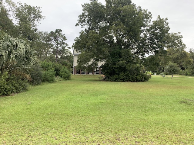 27 Blackbear Dr, Edisto Island, SC 29438