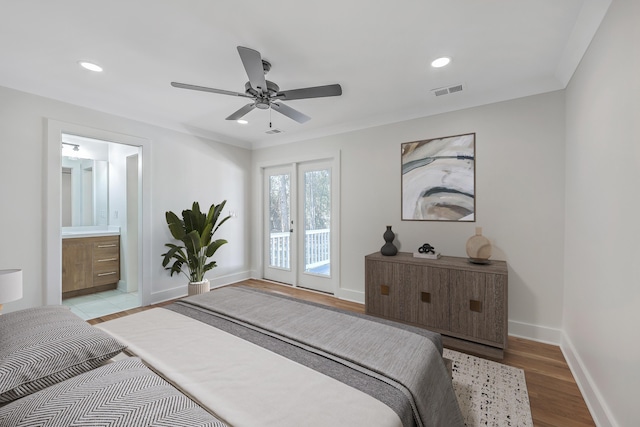 bedroom with access to outside, visible vents, baseboards, and recessed lighting