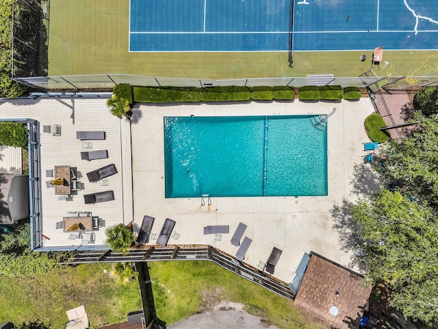 8 Pony Ln, Charleston, SC 29407 - view of subject property featuring a pool area