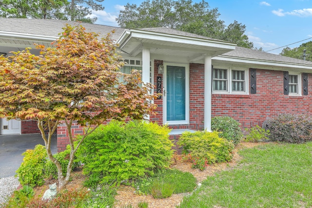 4729 Lang Ridge Dr, North Charleston, SC 29405 - property entrance featuring brick siding