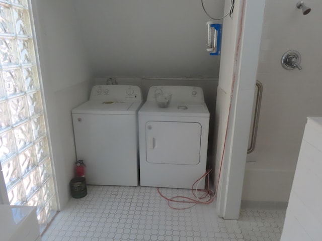 1236 Eutaw Rd, Eutawville, SC 29048 - laundry room with laundry area