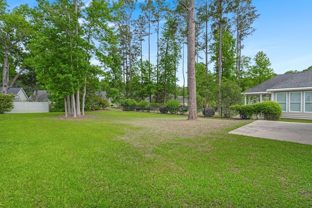 207 Brutus Ln, Summerville, SC 29485 - view of yard featuring a patio area