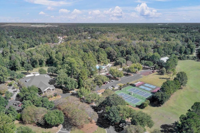 bird's eye view with a view of trees