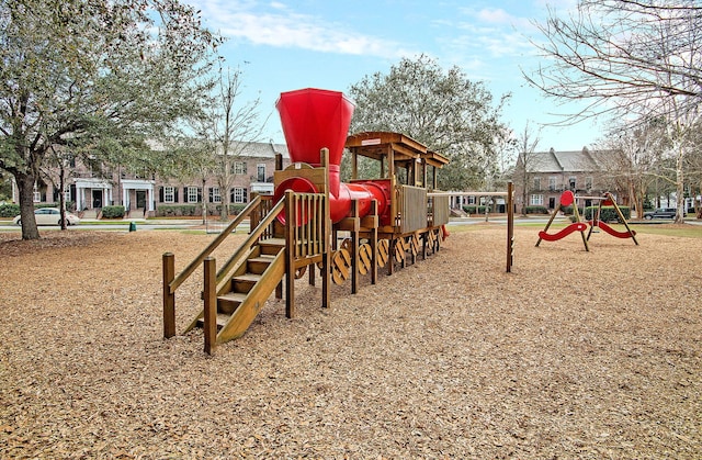 134 Etiwan Park St, Charleston, SC 29492 - view of community play area