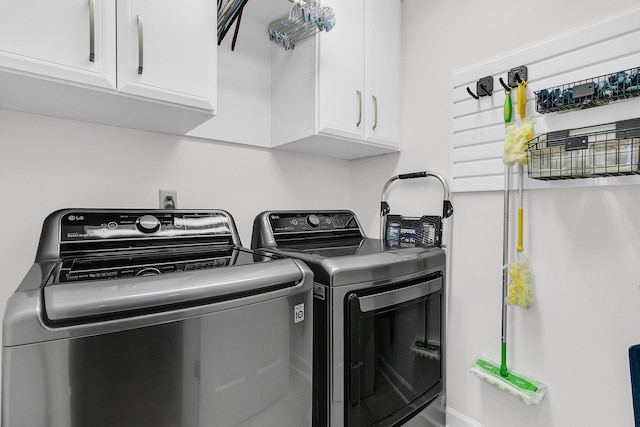 134 Etiwan Park St, Charleston, SC 29492 - laundry room with washing machine and dryer and cabinet space