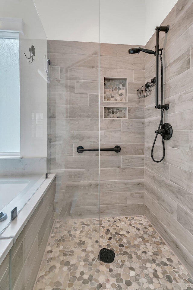 134 Etiwan Park St, Charleston, SC 29492 - bathroom featuring a tile shower and a bathtub