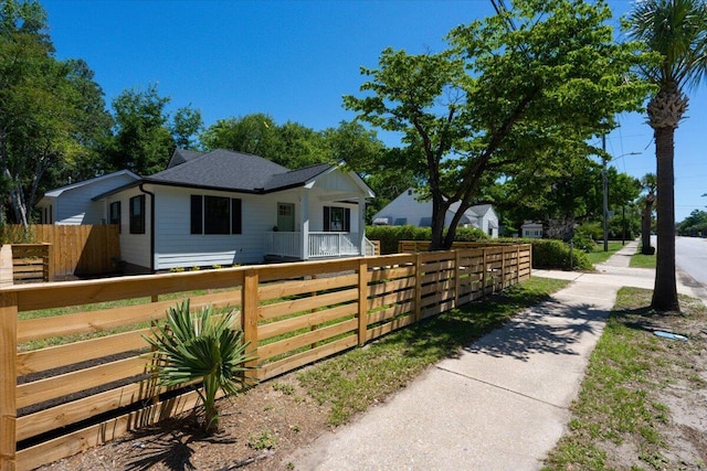 1430 E Montague Ave, North Charleston, SC 29405 - bungalow-style house with a fenced front yard and covered porch