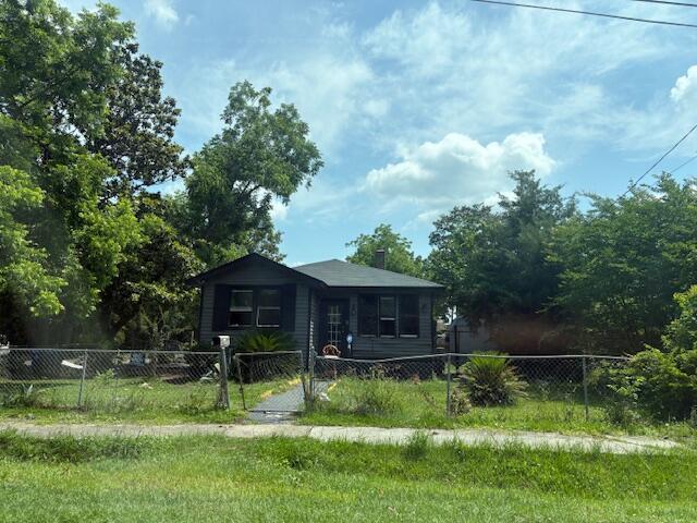 2601 Oregon Ave, North Charleston, SC 29405 - rear view of property featuring a fenced front yard and a gate