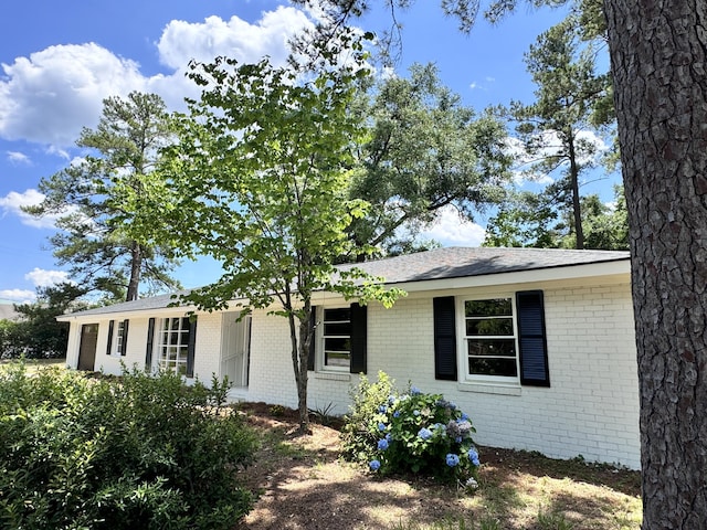 view of home's exterior