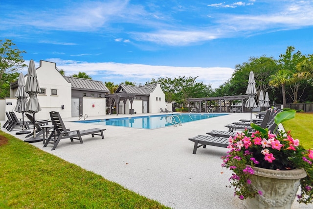1474 Blue Cascade Dr, Mount Pleasant, SC 29464 - community pool with a pergola and a patio