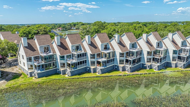 bird's eye view featuring a water view