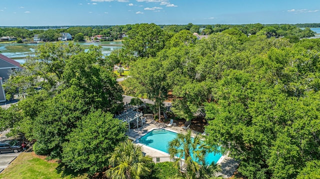 bird's eye view with a water view