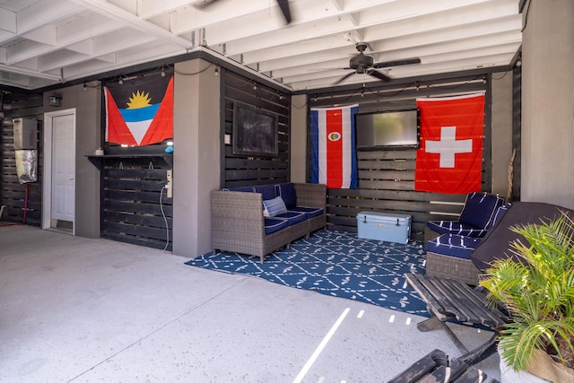 exterior space with ceiling fan