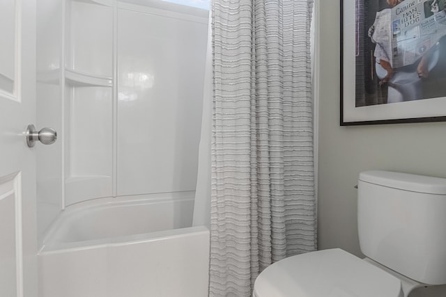 307 Morning Marsh Ln, Charleston, SC 29492 - bathroom with shower / bath combo and toilet