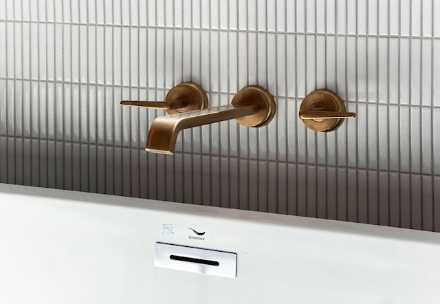 view of interior details