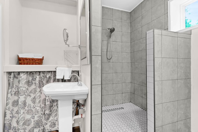 5233 Maybank Hwy, Wadmalaw Island, SC 29487 - full bathroom with tiled shower