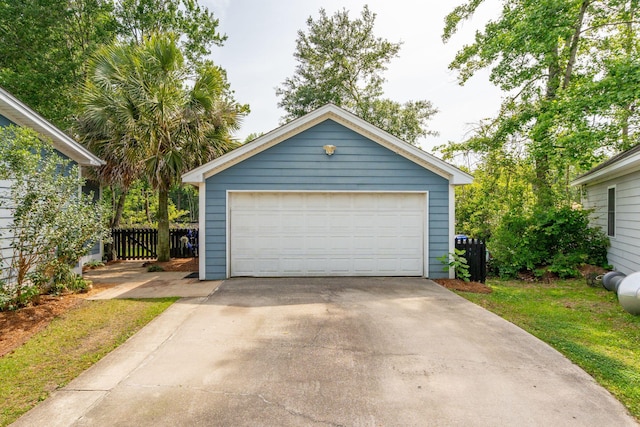 view of detached garage