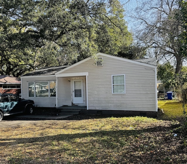 1255 Remount Rd, North Charleston, SC 29406 - view of front of home with crawl space and a front yard