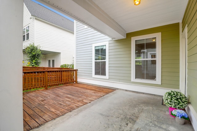 5242 E Dolphin St, North Charleston, SC 29405 - deck featuring a patio