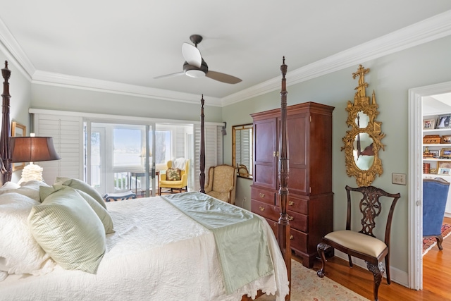 bedroom featuring ceiling fan, baseboards, ornamental molding, and light wood-style flooring
