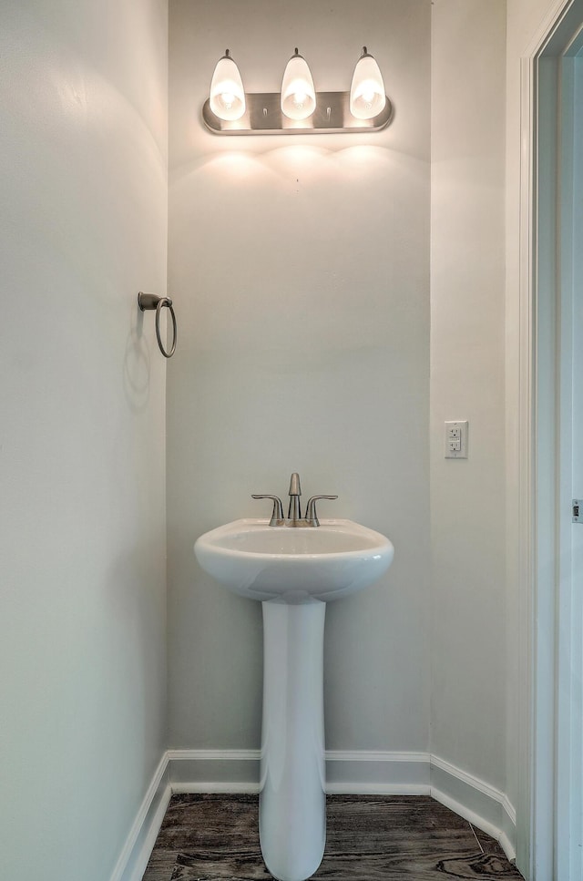 211 Saxony Loop, Summerville, SC 29486 - bathroom with baseboards and wood finished floors