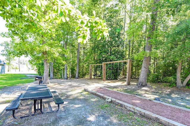 1589 Seabago Dr, Charleston, SC 29414 - view of yard