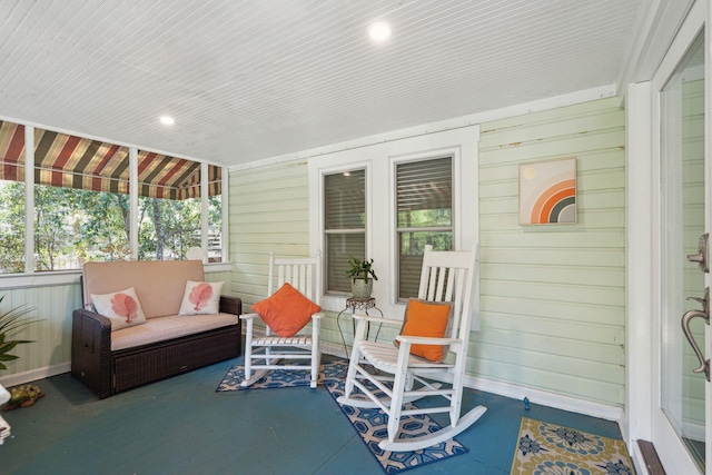 view of sunroom / solarium