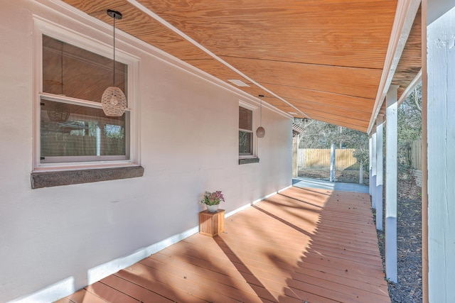 32 Briarcliff Dr, Charleston, SC 29407 - deck with fence