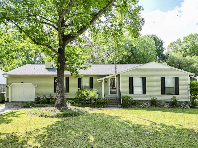 5 Drummond Ct, Charleston, SC 29414 - single story home featuring a garage, a front lawn, and roof with shingles