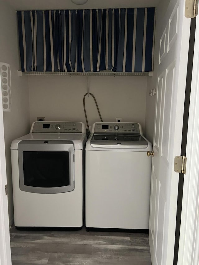 214 Hardee Ave, Summerville, SC 29485 - laundry room featuring wood finished floors, laundry area, and washer and dryer