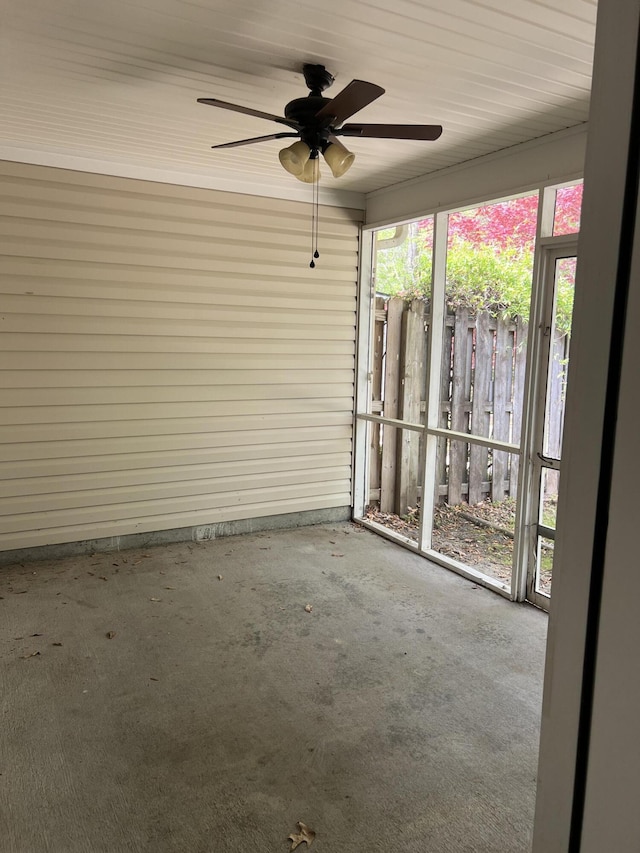 214 Hardee Ave, Summerville, SC 29485 - unfurnished sunroom featuring a ceiling fan