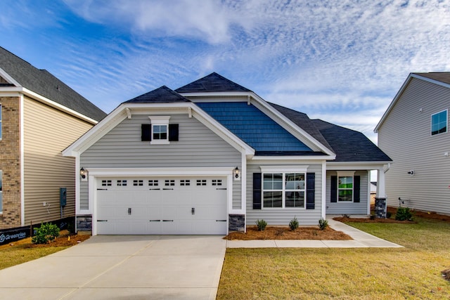 478 Rowley Ln, Summerville, SC 29486 - craftsman inspired home featuring concrete driveway, a front yard, and an attached garage