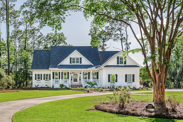 3130 Pignatelli Cres, Mount Pleasant, SC 29466 - view of front of property featuring covered porch, a front lawn, and a shingled roof