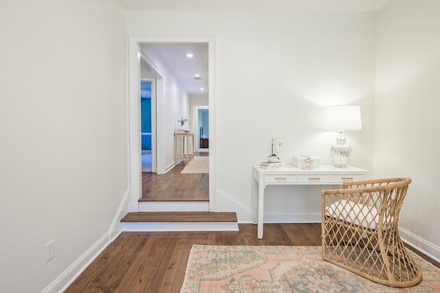 3130 Pignatelli Cres, Mount Pleasant, SC 29466 - hall with wood finished floors, baseboards, and recessed lighting