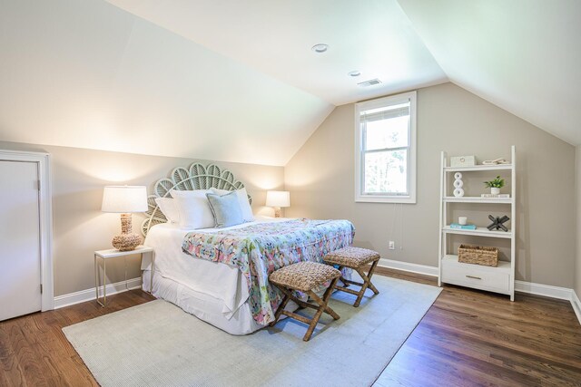 3130 Pignatelli Cres, Mount Pleasant, SC 29466 - bedroom featuring wood finished floors, lofted ceiling, and baseboards