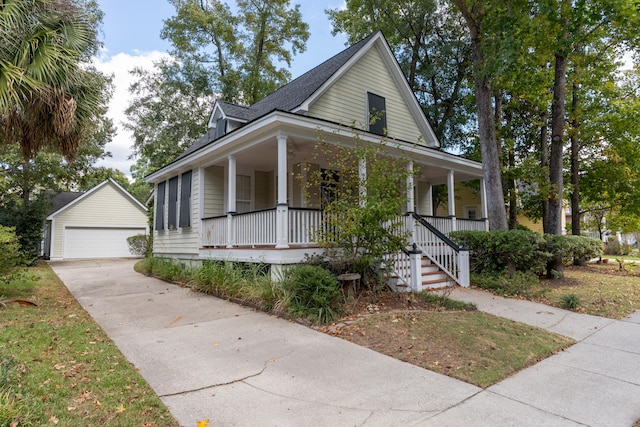 view of front of property featuring a porch