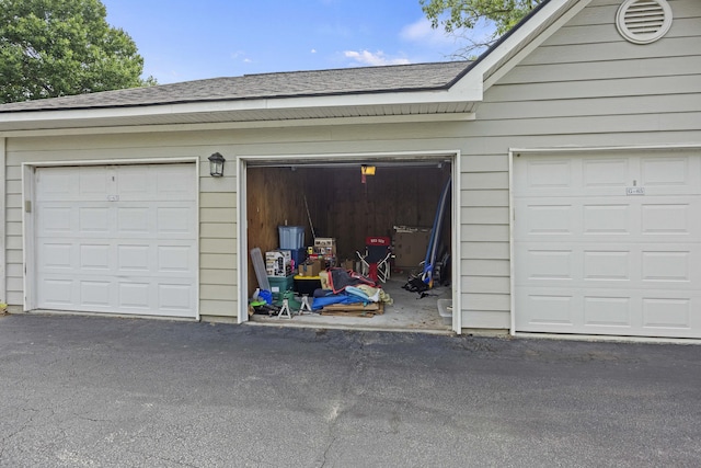 700 Daniel Ellis Dr Unit 10305, Charleston, SC 29412 - view of garage