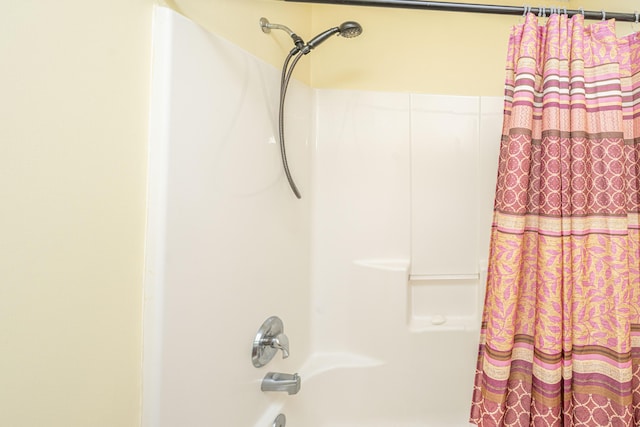 1401 Elm Hall Cir, Summerville, SC 29483 - bathroom featuring shower / bath combo