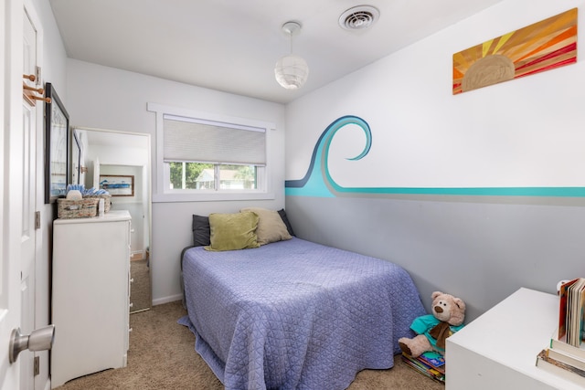 bedroom with carpet flooring