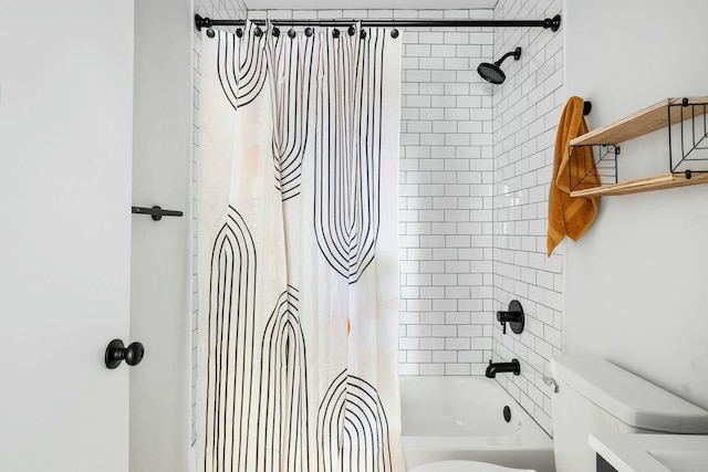 full bathroom featuring toilet and shower / bathtub combination with curtain