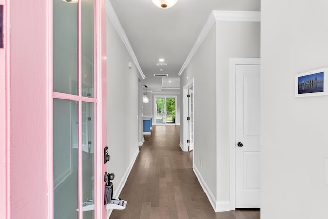 512 Pontoon Rd, Huger, SC 29450 - corridor featuring ornamental molding, wood finished floors, baseboards, and recessed lighting
