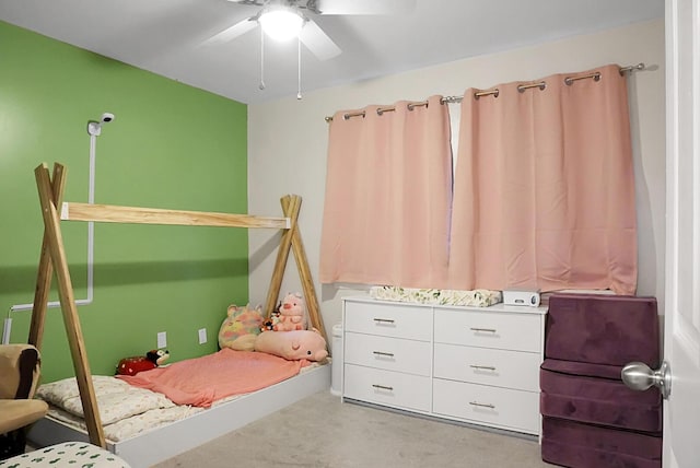 bedroom featuring ceiling fan