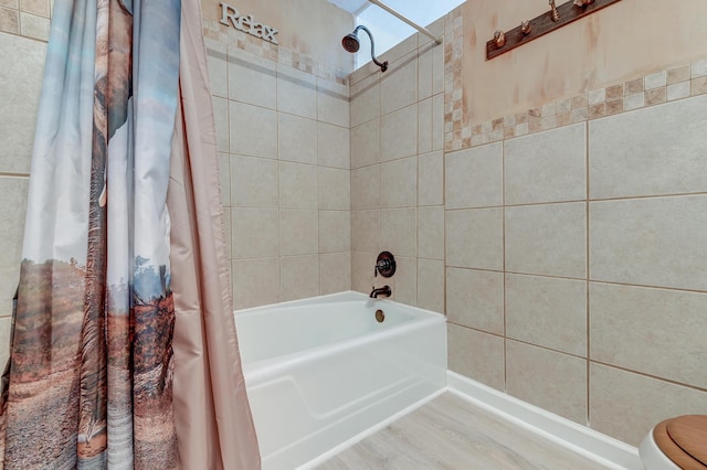 2506 Birkenhead Dr, Charleston, SC 29414 - full bathroom with toilet and shower / tub combo with curtain