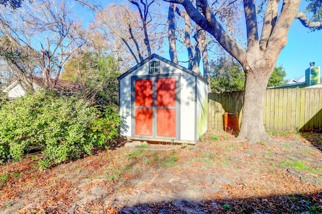 view of outbuilding