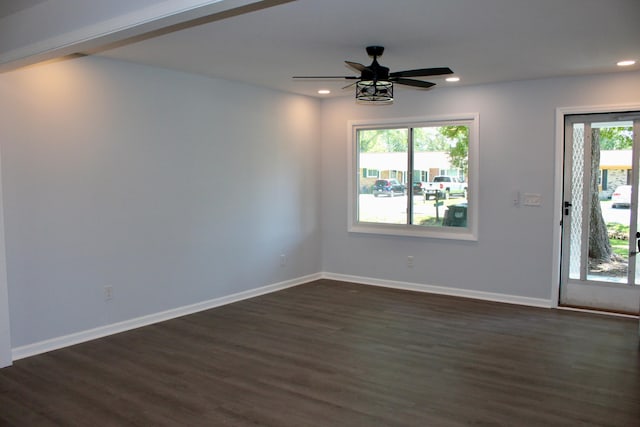 interior space with recessed lighting, dark wood-style flooring, ceiling fan, and baseboards