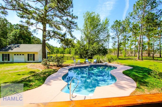 4800 Bay Branch Church Rd, Claxton, GA 30417 - view of pool with a lawn, a diving board, and view of wooded area