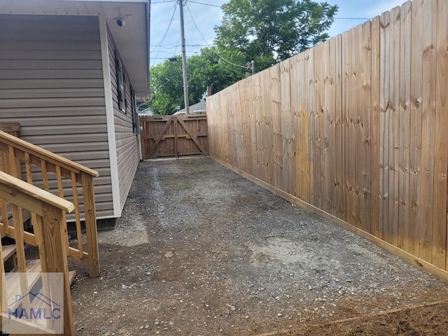 2922 7th St, Columbus, GA 31906 - view of yard with a gate