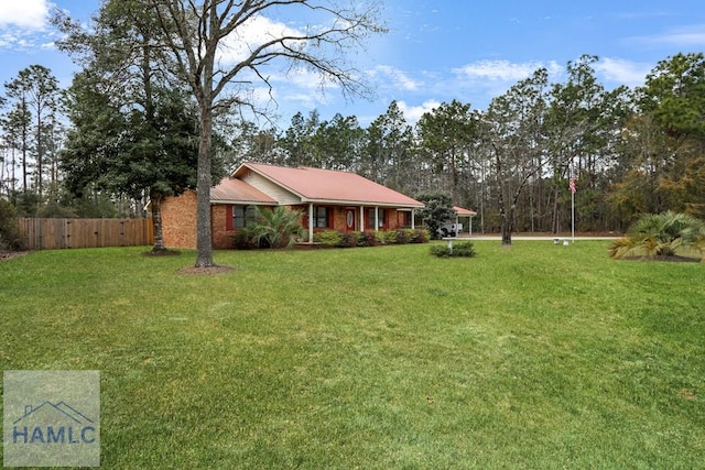 195 Linden Dr, Jesup, GA 31545 - view of yard featuring fence