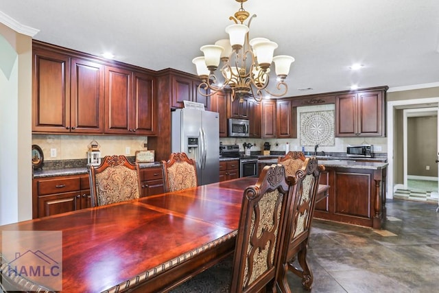 195 Linden Dr, Jesup, GA 31545 - dining area featuring ornamental molding, a notable chandelier, baseboards, and recessed lighting