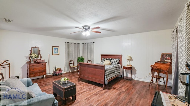 314 Twin Parks Dr, Jesup, GA 31545 - bedroom featuring wood finished floors and ceiling fan